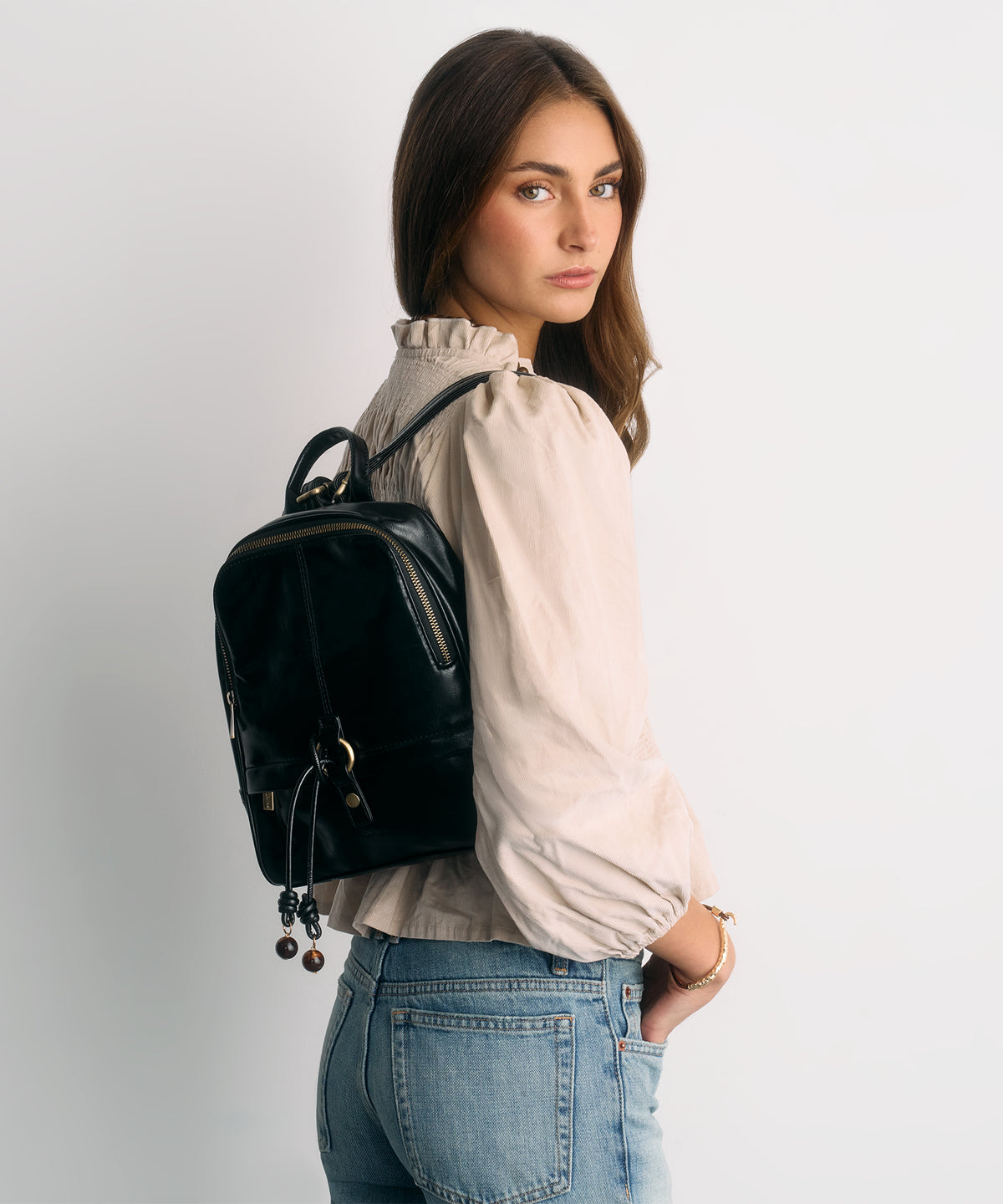 Mochila Pequeña Charm Resina Woman