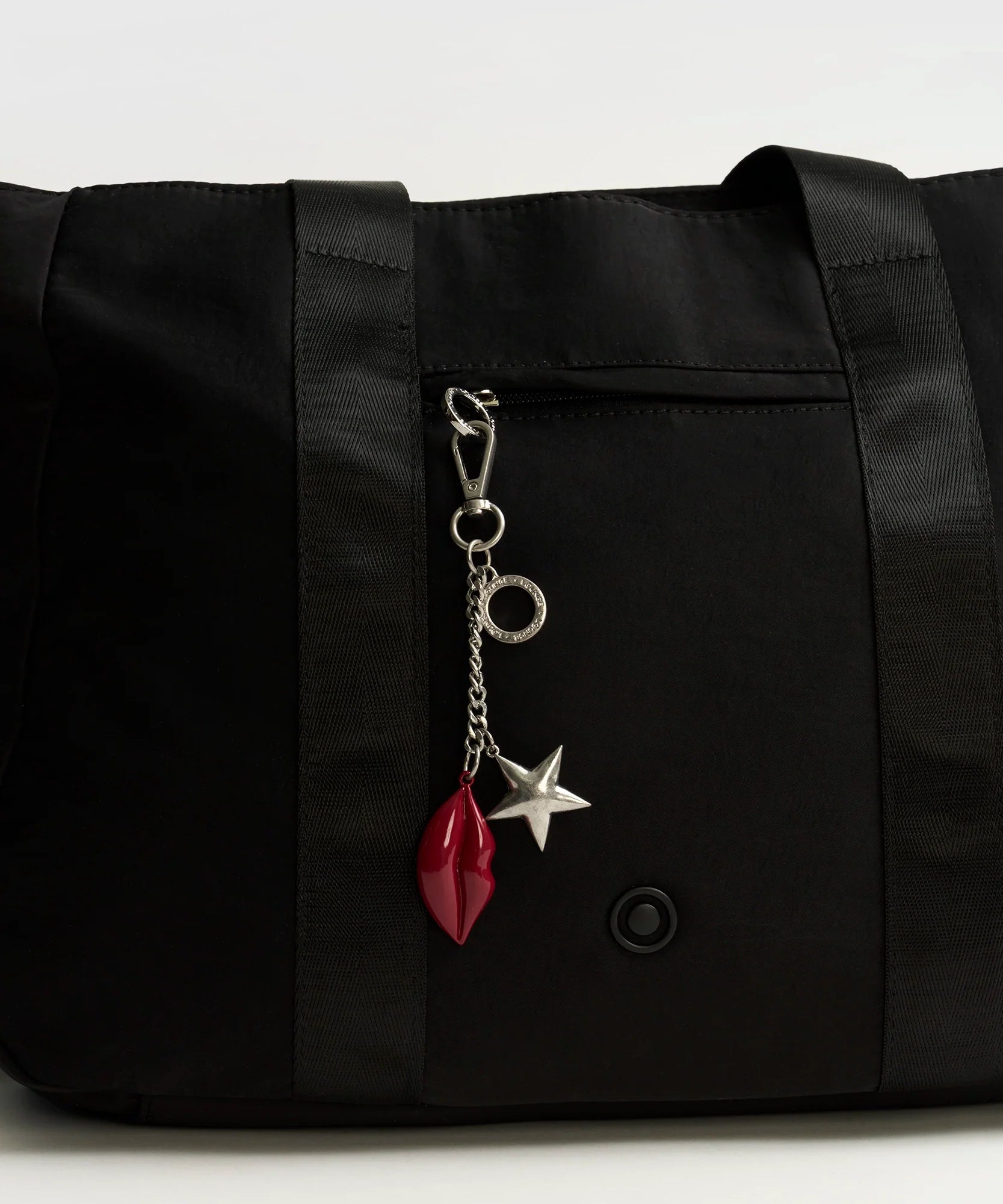 Llavero Cadena Charm Beso Craft