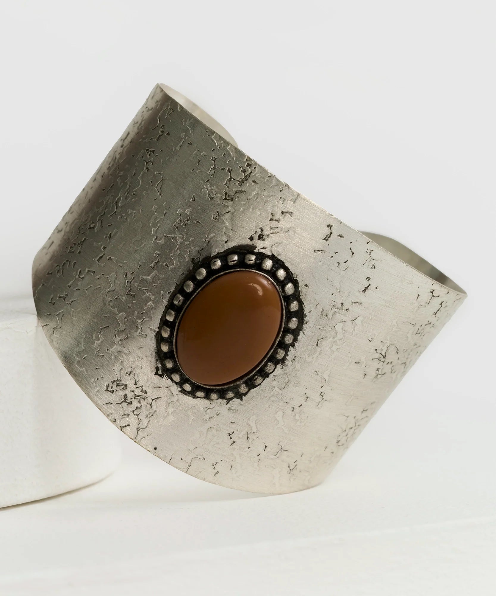 Esclava Piedra Resina Boho