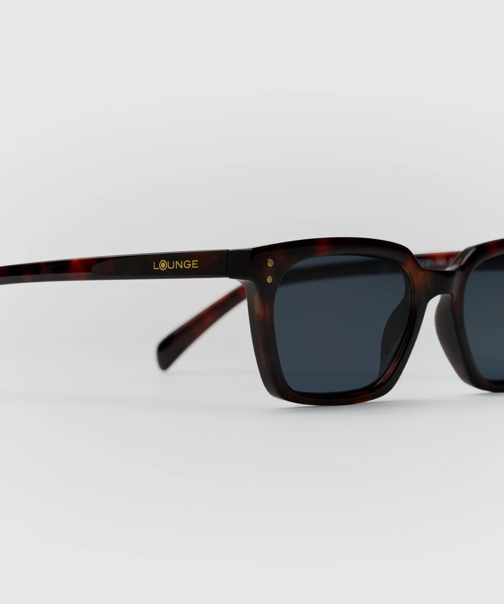 Lentes De Sol Cuadrado Carey Woman