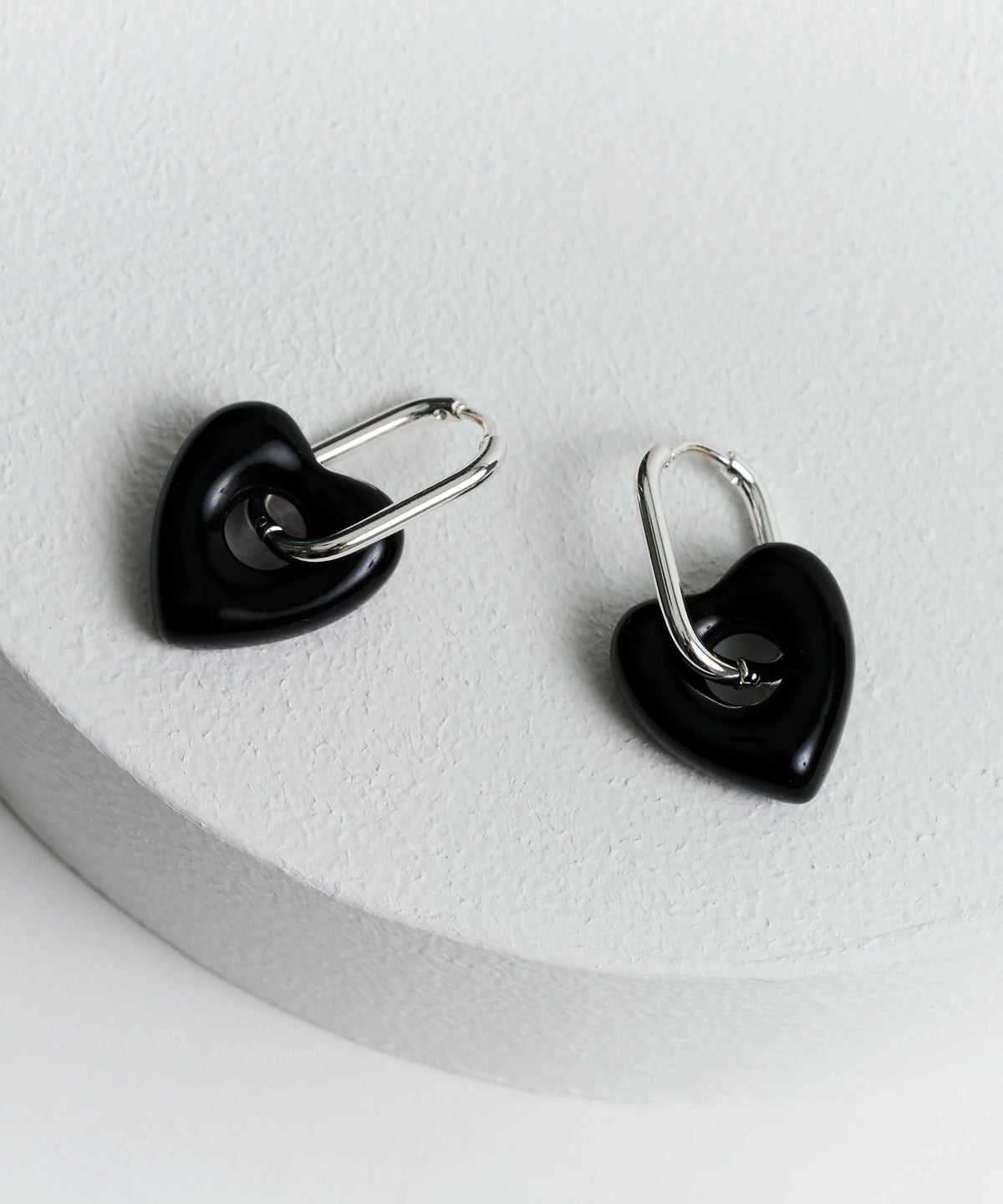 Aros Argollas Charm Corazón Woman