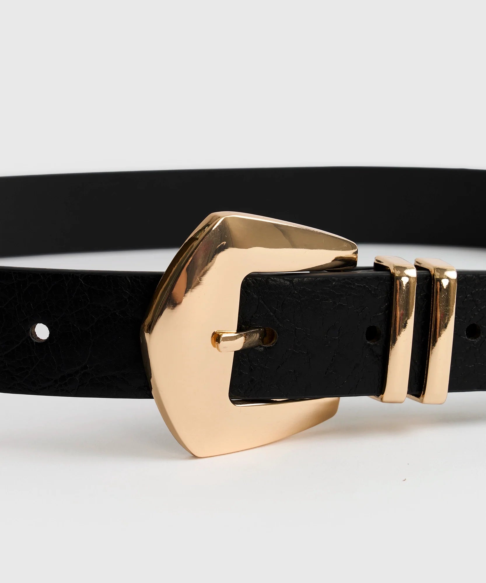 Cinturón Básico Hebilla En Punta