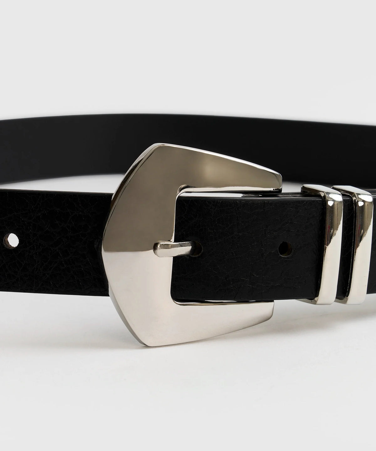 Cinturón Básico Hebilla En Punta