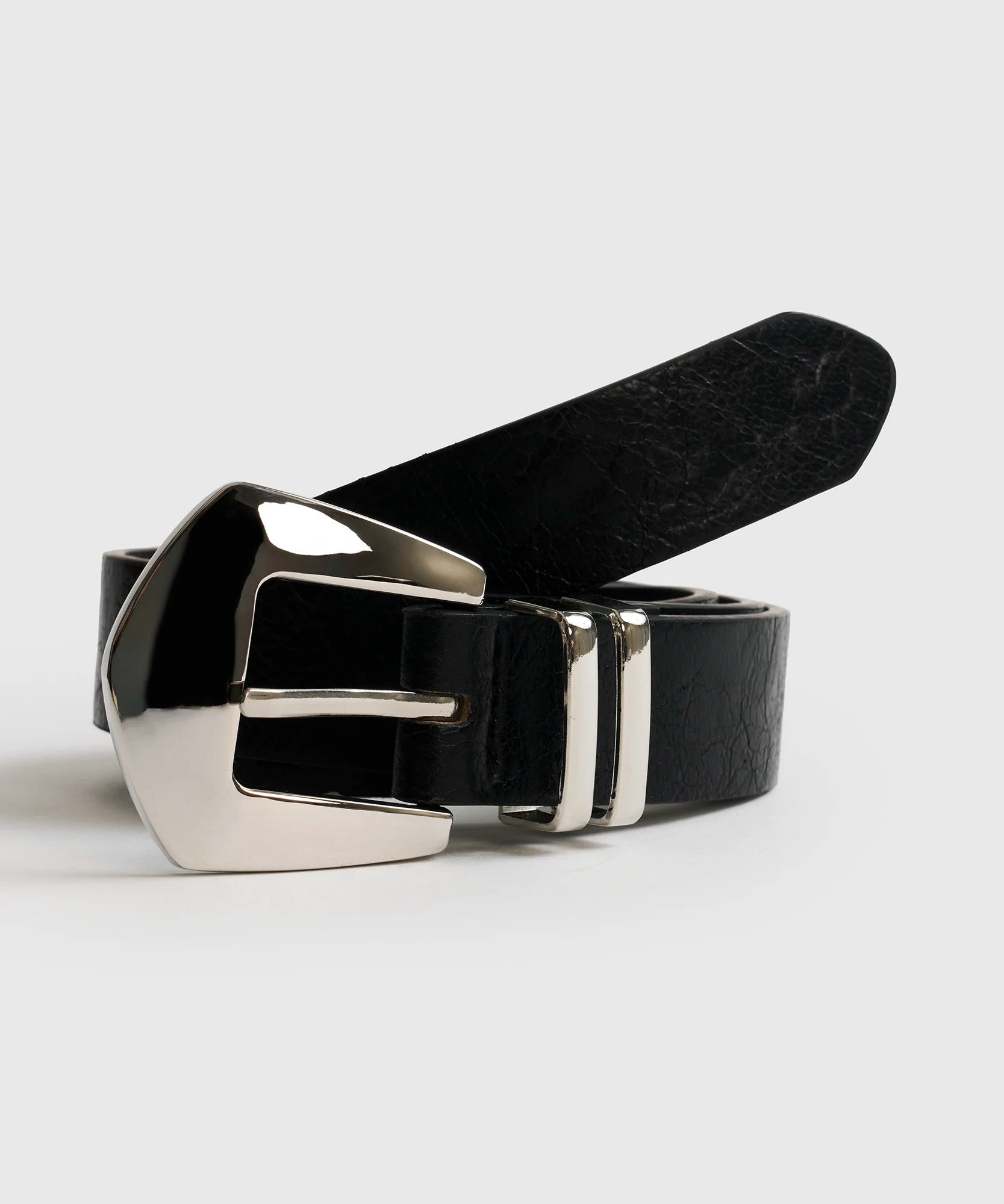 Cinturón Básico Hebilla En Punta