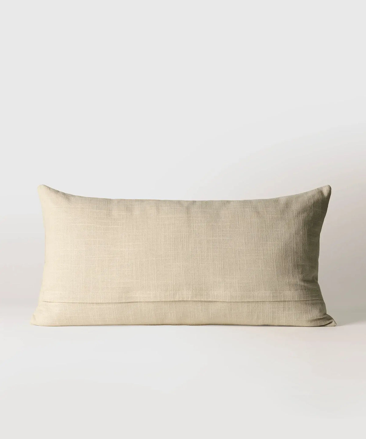 Cojín Libélulas de algodón con bordados de libélulas, tamaño 30 x 60 cm, marca Lounge.