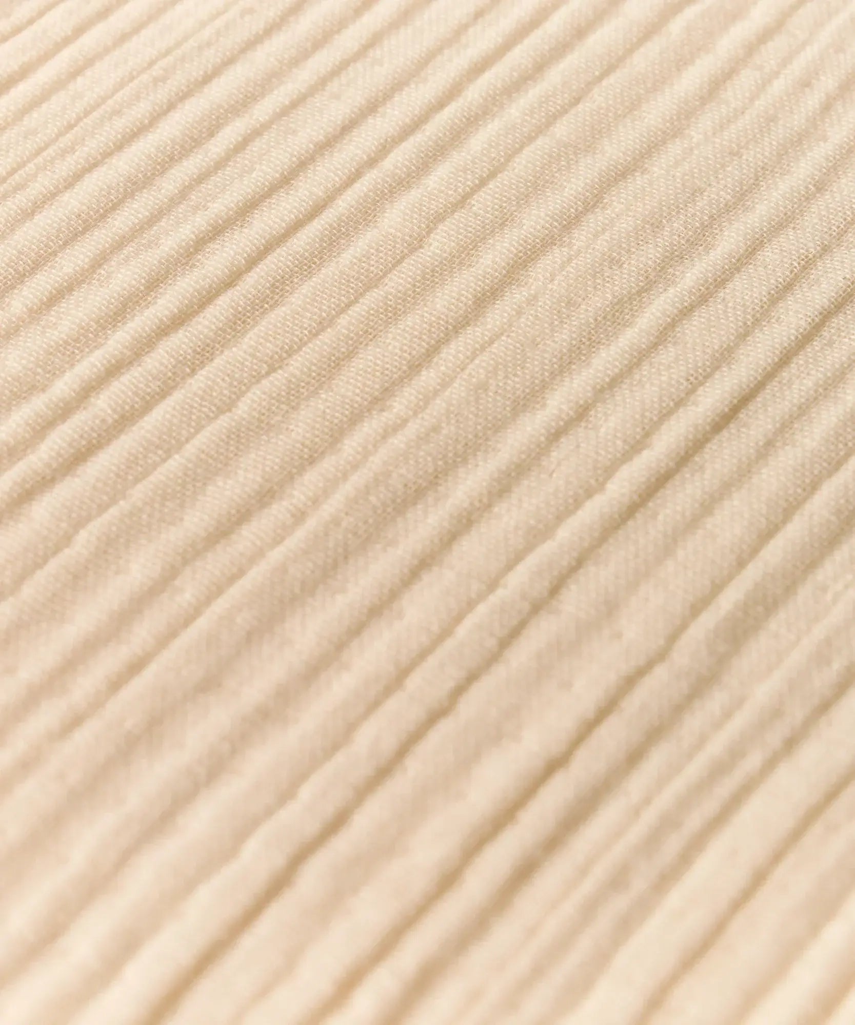 Piecera Gauze de algodón unicolor, 100 x 240 cm, marca Lounge, textura suave y detalle plisado.