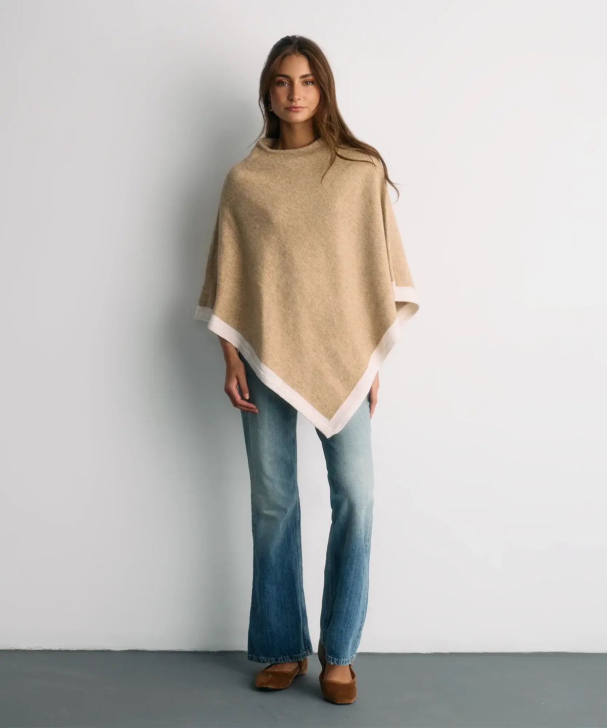 Capa Poncho Sin Cuello Alto Invierno