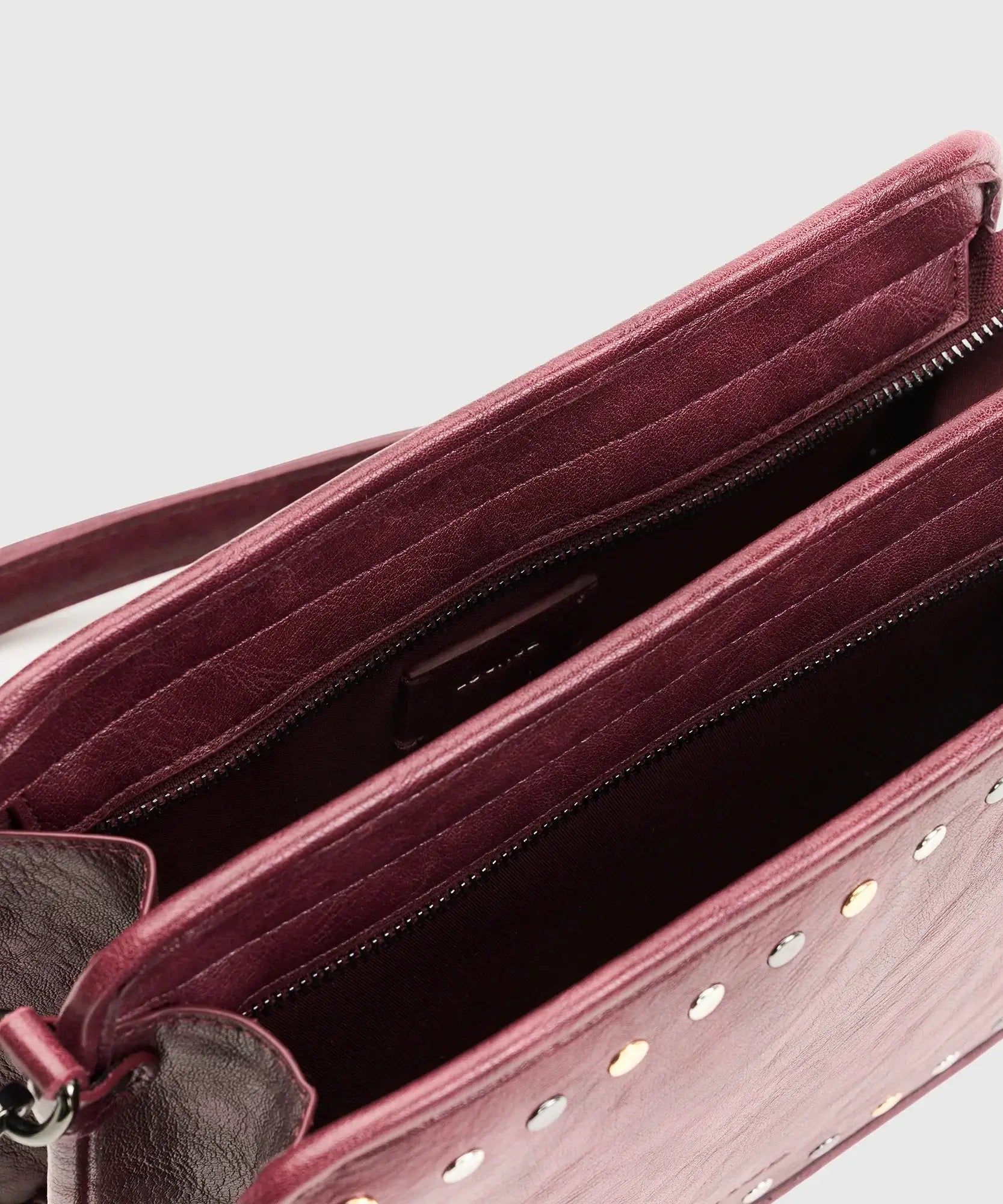 Cartera Bandolera Tachas
