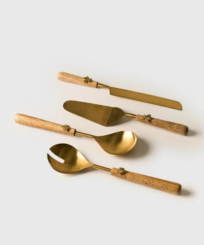 Set Cubiertos Abejas de Lounge, incluye cuchillo, pala para tortas y cucharas con detalle de abejas.
