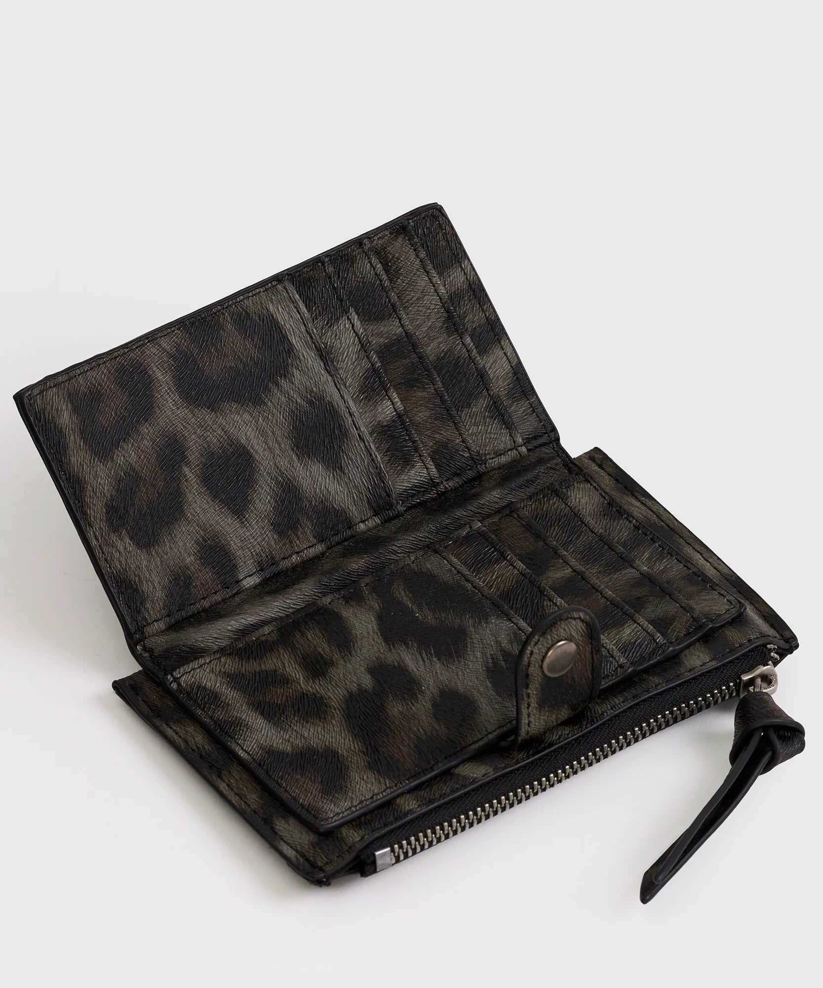 Billetera Tejido Botón Woman