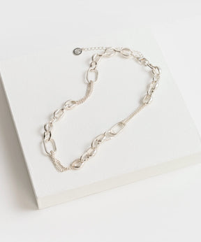 Collar Con Eslabones Y Cadenas