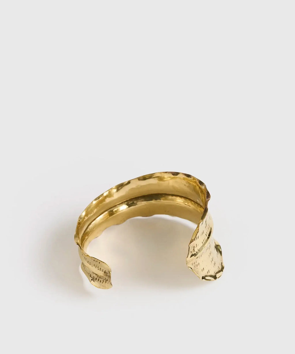 Esclava Brass