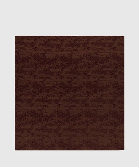 Pañuelo Cuadrado Étnico de Lounge con diseño marrón ideal para realzar cualquier conjunto.