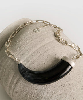Collar Colmillo