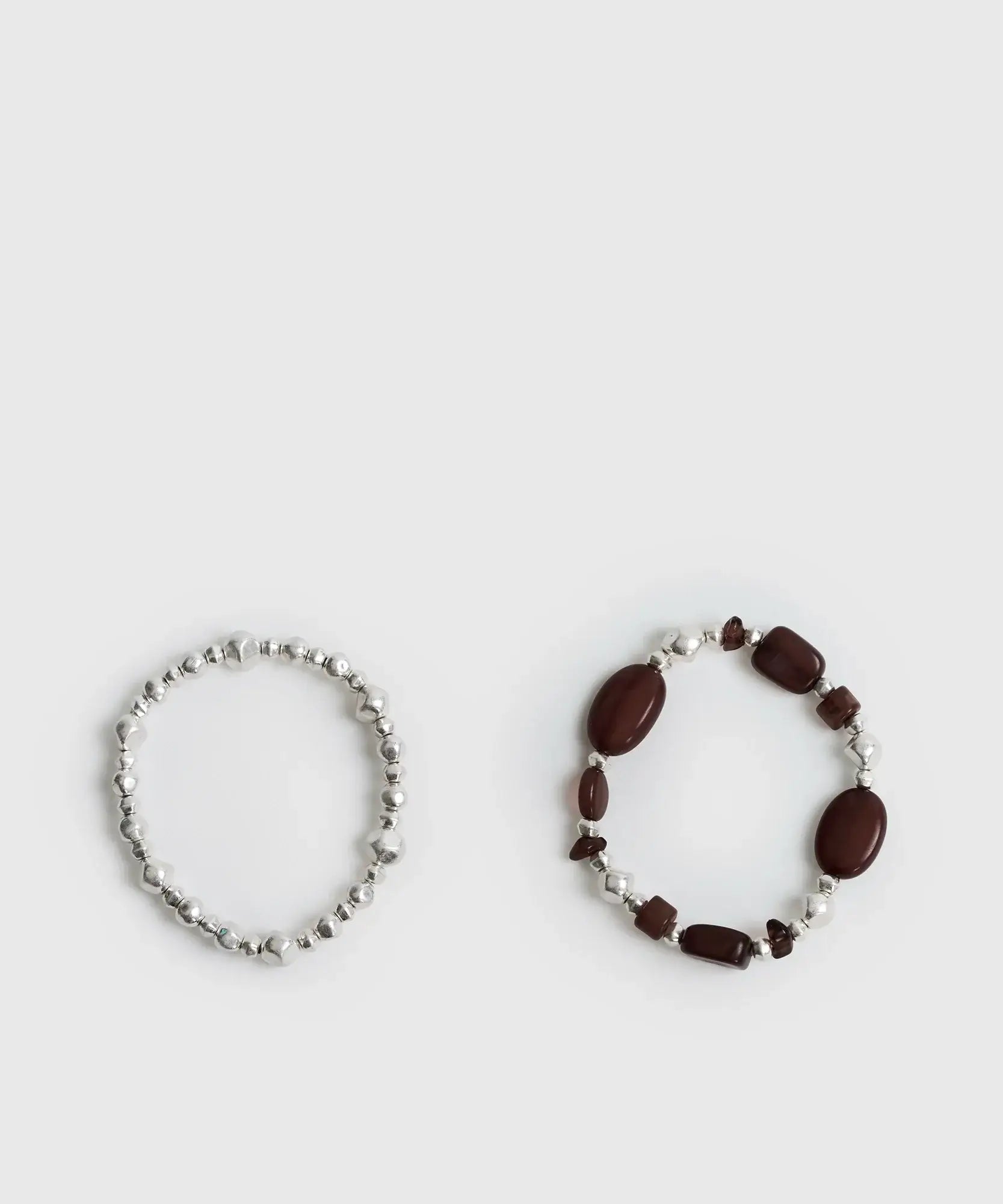 Set Pulseras Mostacillas Bicolor de Lounge, dos pulseras elasticadas con mostacillas en colores bicolor.