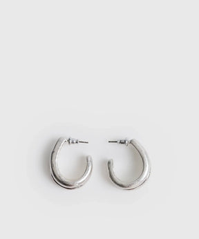 Aros Argollas Dobles de Lounge con efecto machacado, elegantes y modernos.