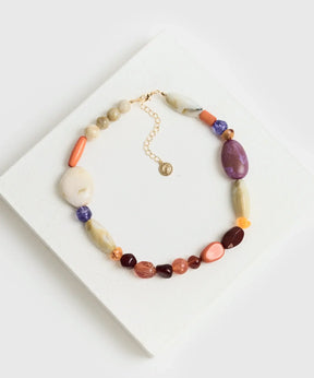 Collar Piedras Street