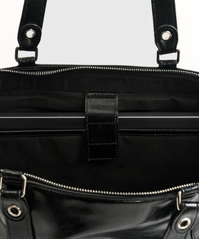 Bolso Notebook Charol Eyelets