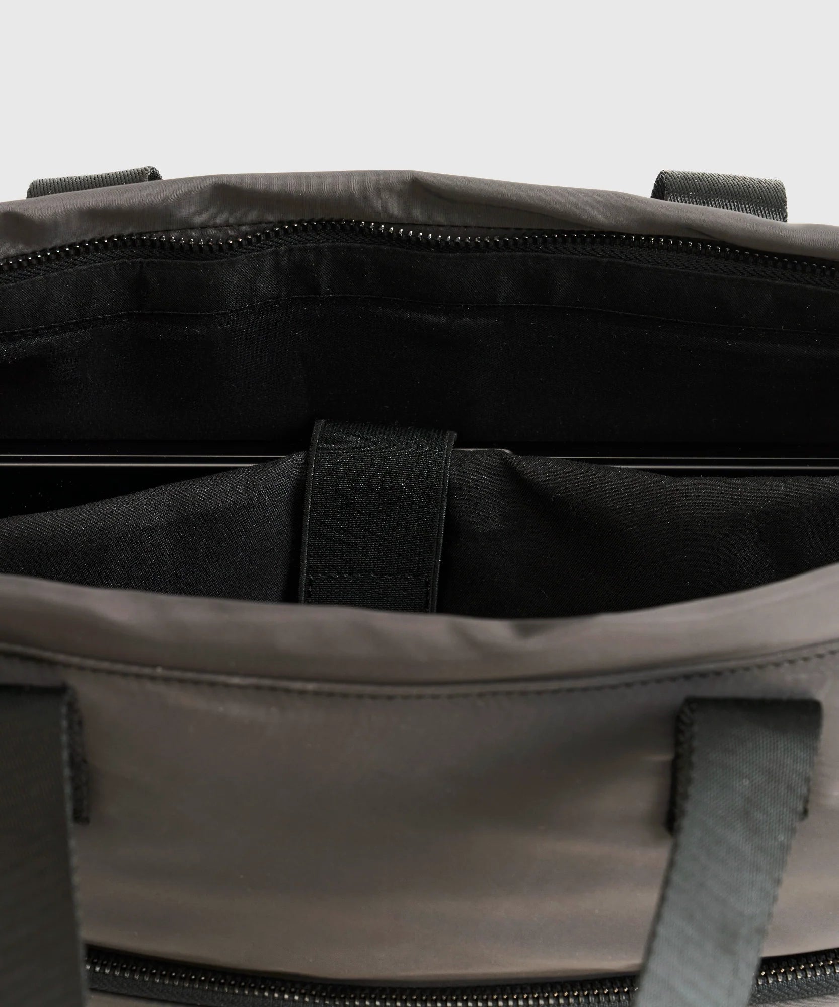 Bolso Notebook Nylon Icónica