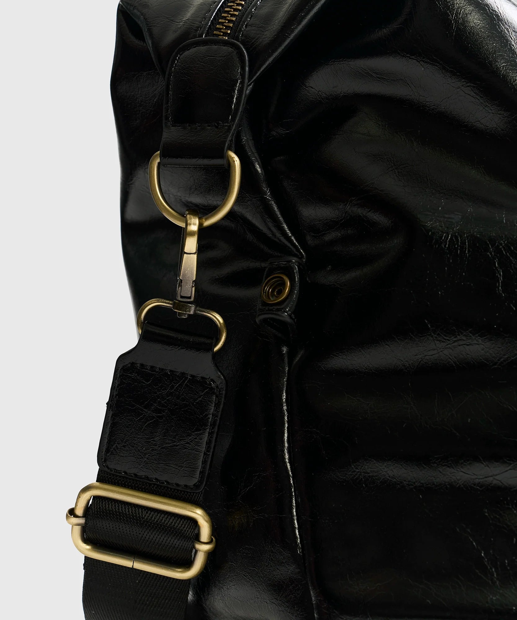 Bolso De Viaje Acharolado