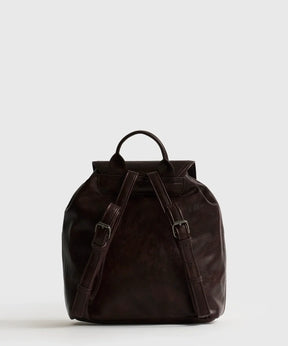 Mochila Icons Woman de Lounge, mochila mediana de cuero marrón con doble correa y asa, ideal para un uso diario.