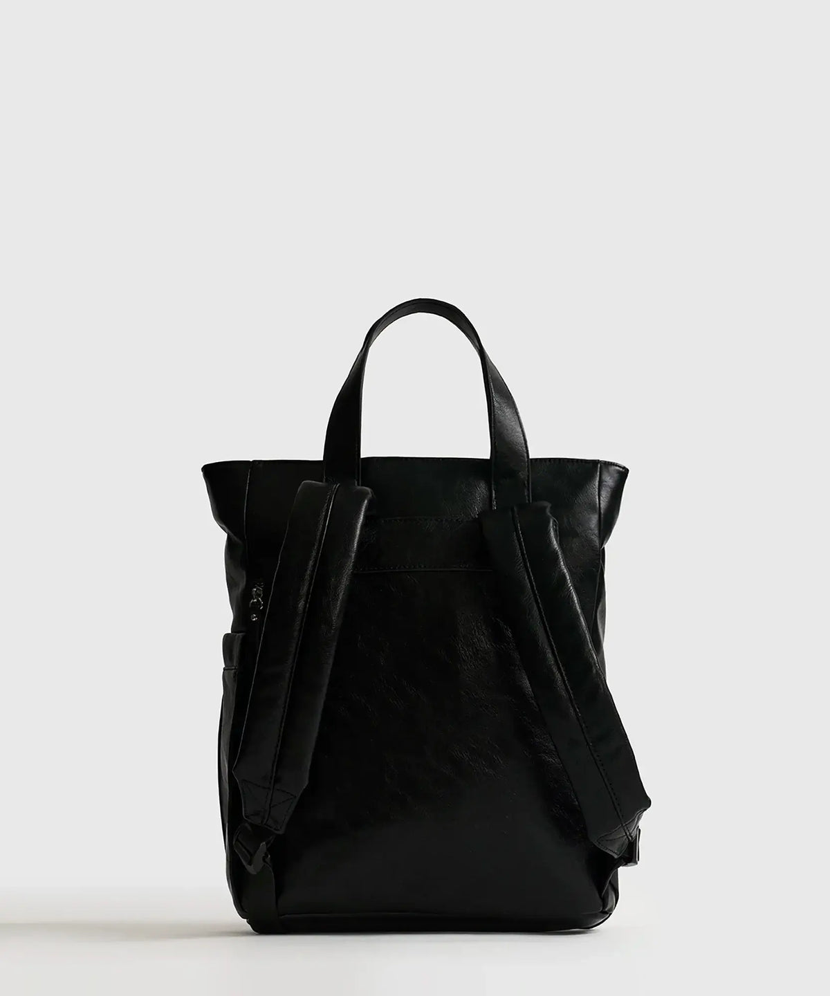 Mochila Notebook Icons Woman de Lounge, mochila negra con asas y bolsillos funcionales.