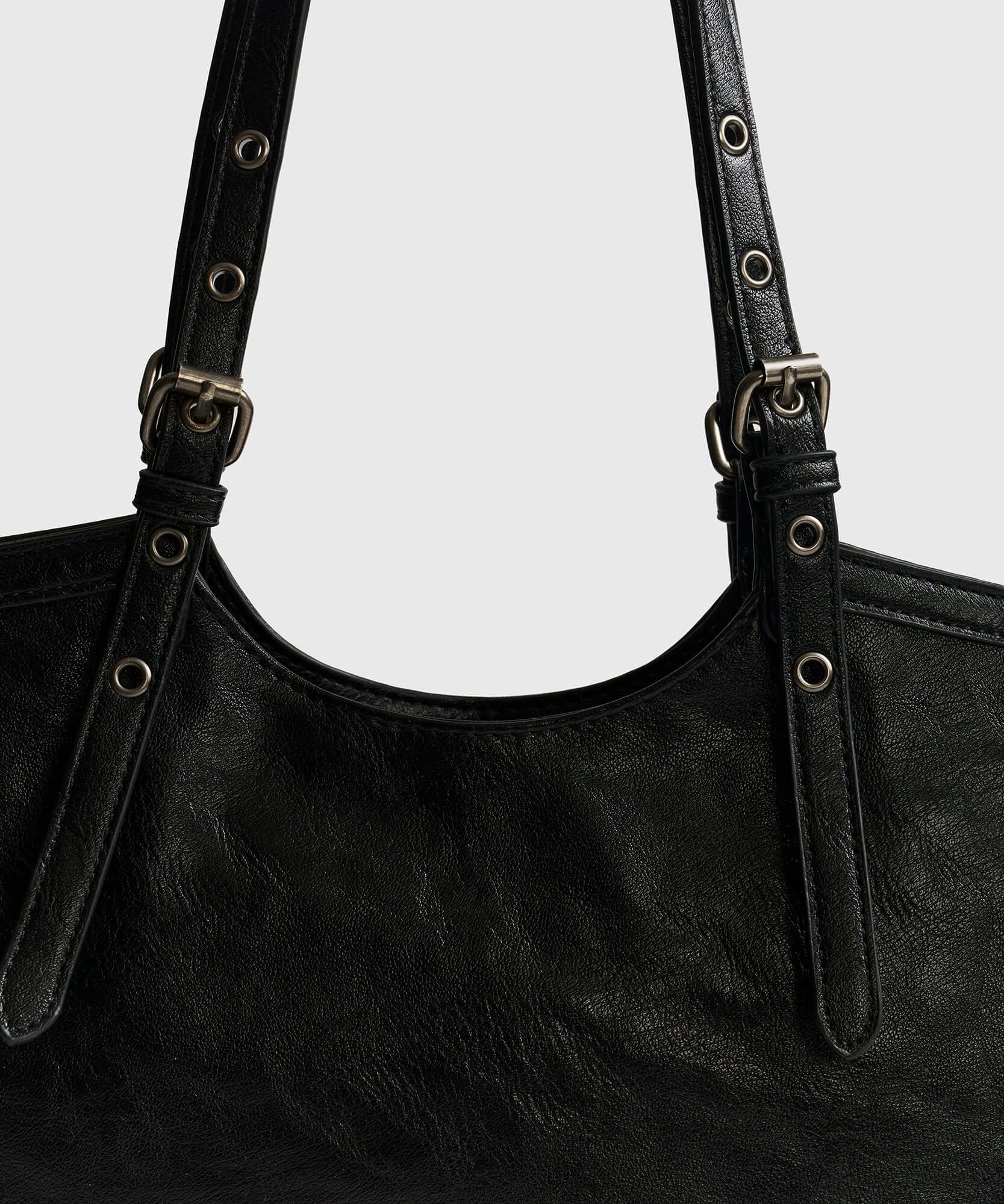 Bolso Notebook Hebillas