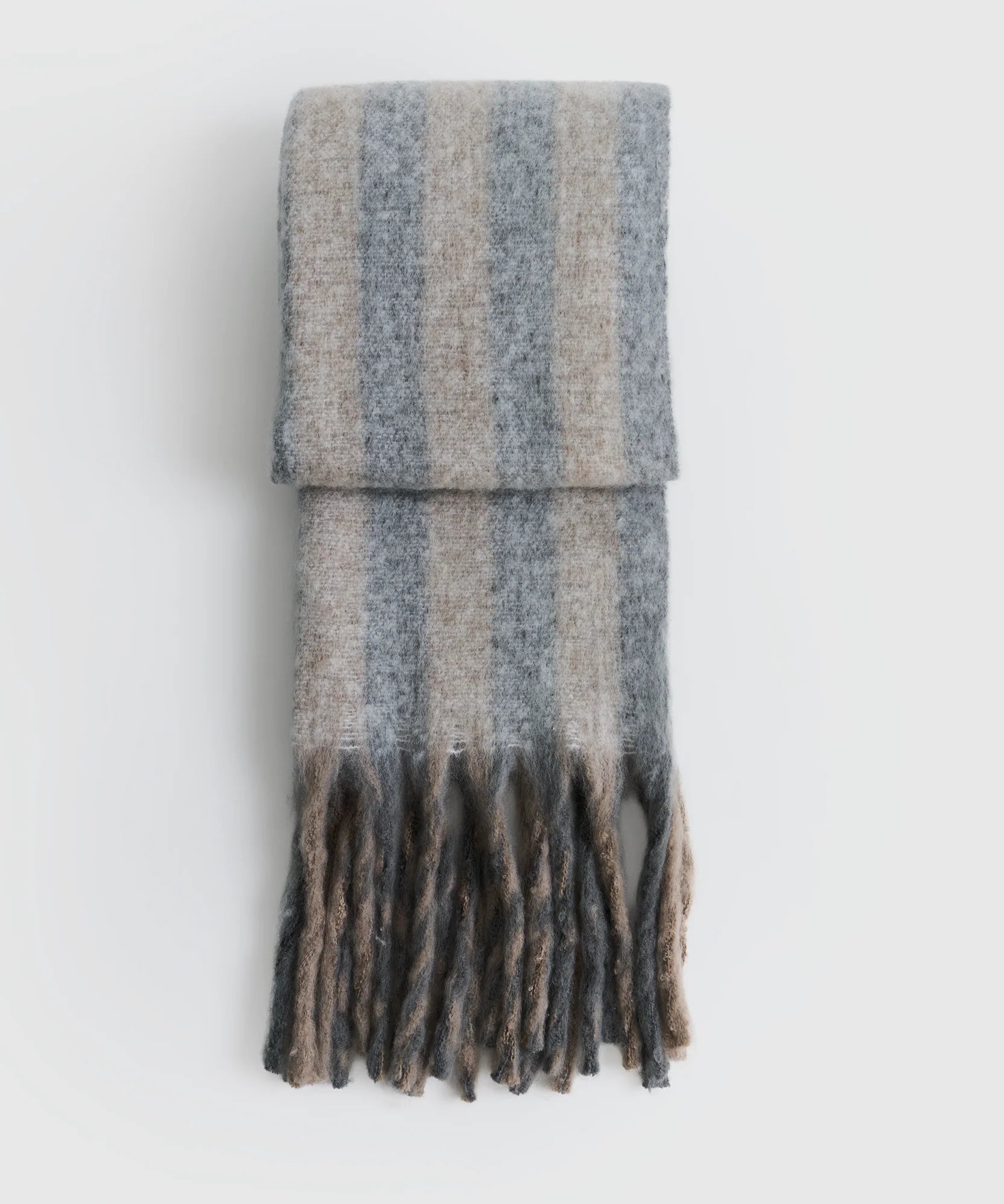 Bufanda Líneas Flecos Alto Invierno