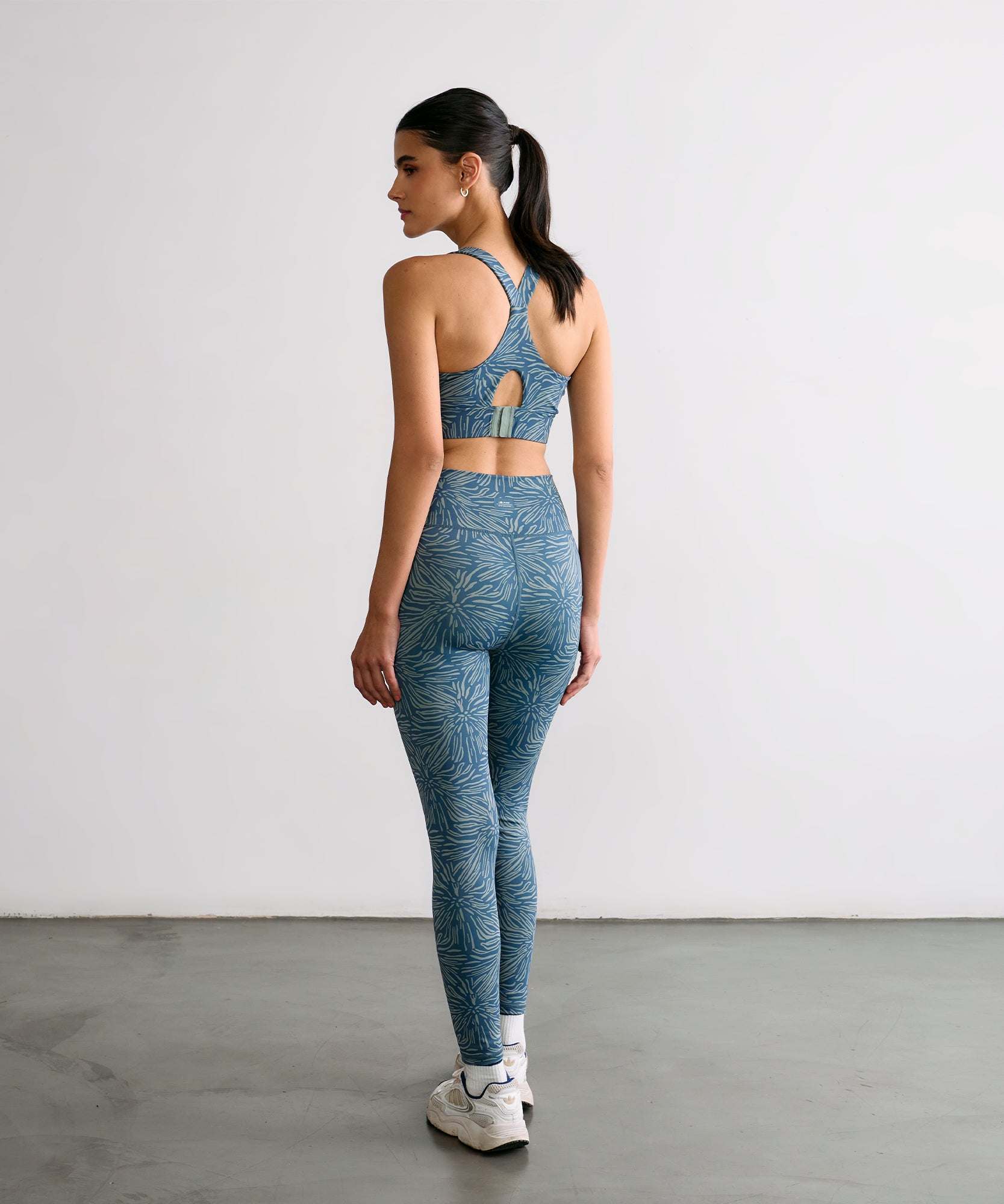 Calza Deportiva Estampado Flores Active