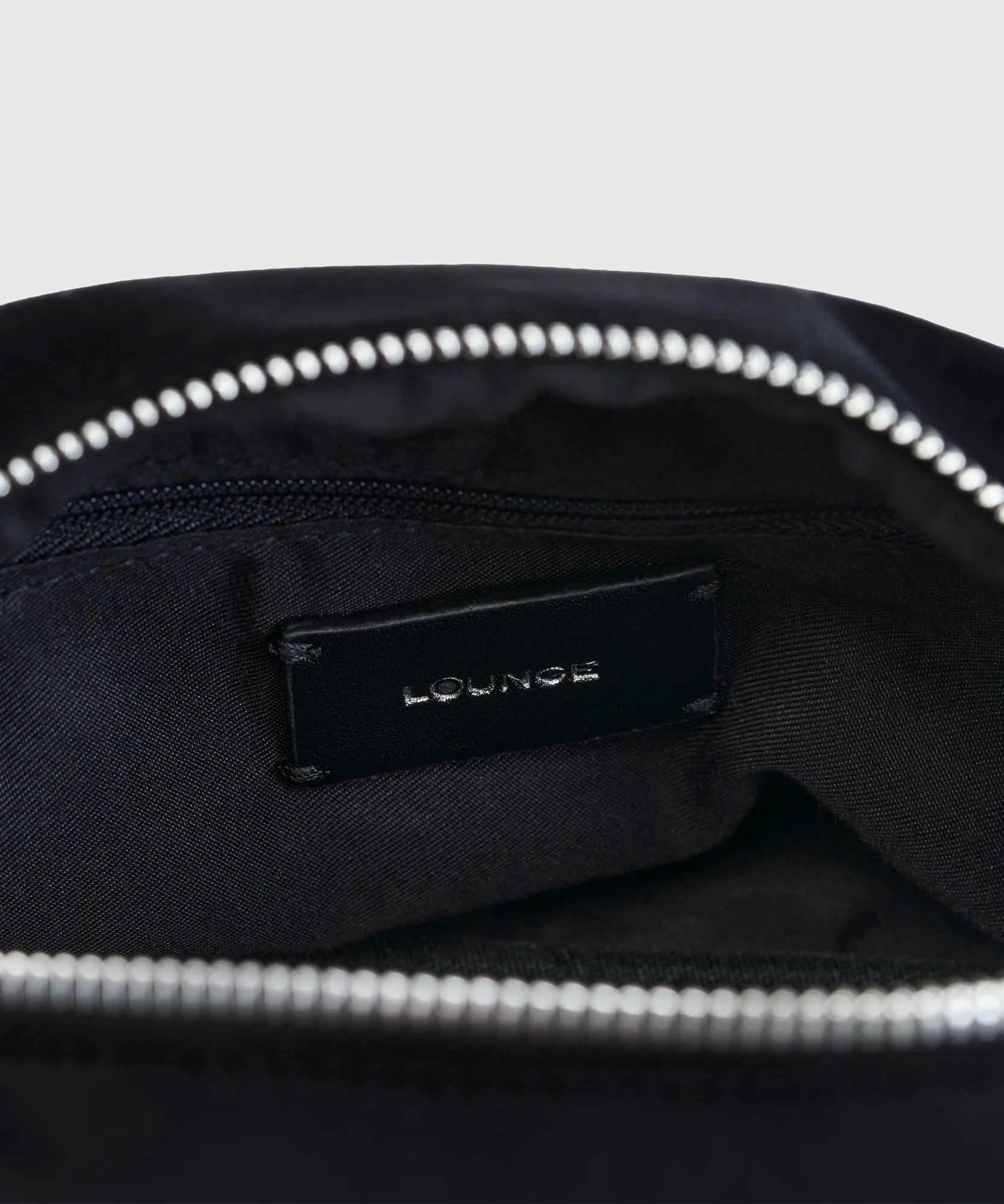 Cartera Bandolera Charm Corazón Street