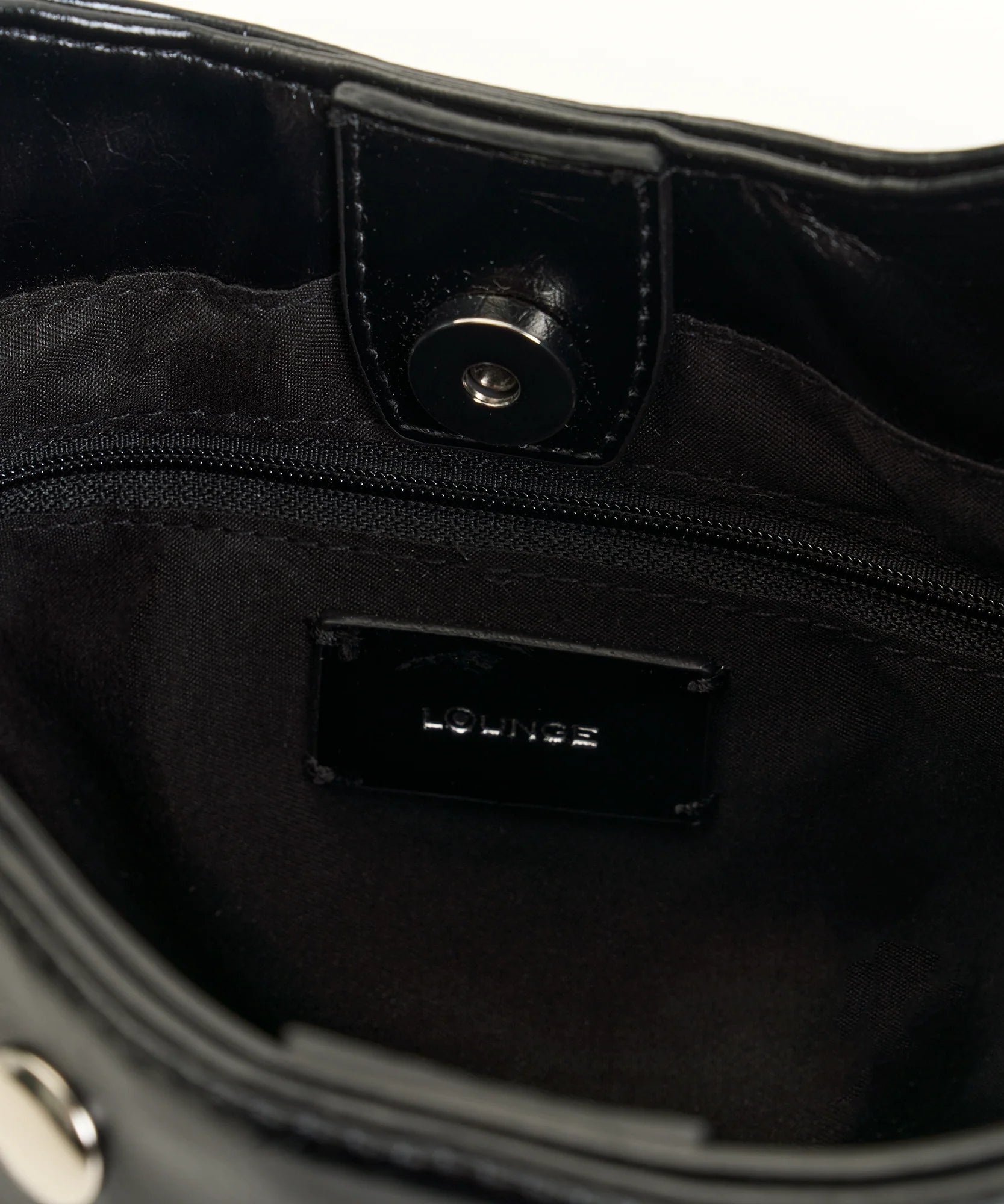 Cartera De Hombro Maxi Tachas Éclat