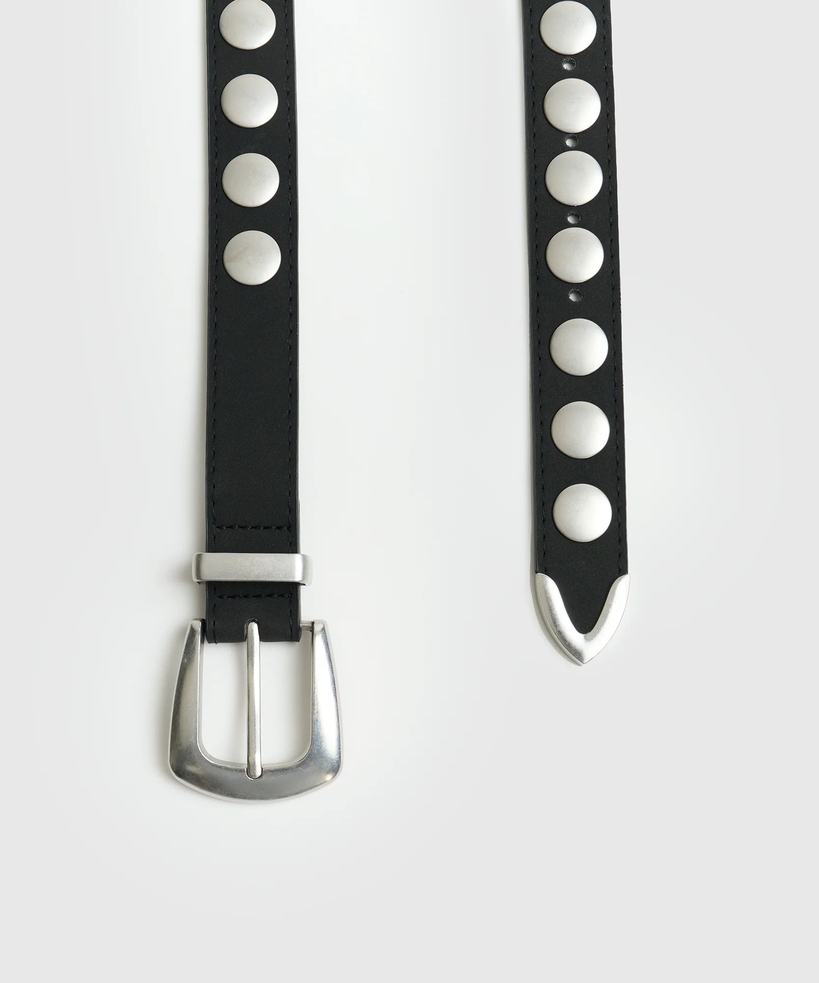 Cinturón Tachas Street