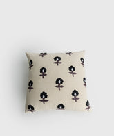 Cojín Flores Bordadas