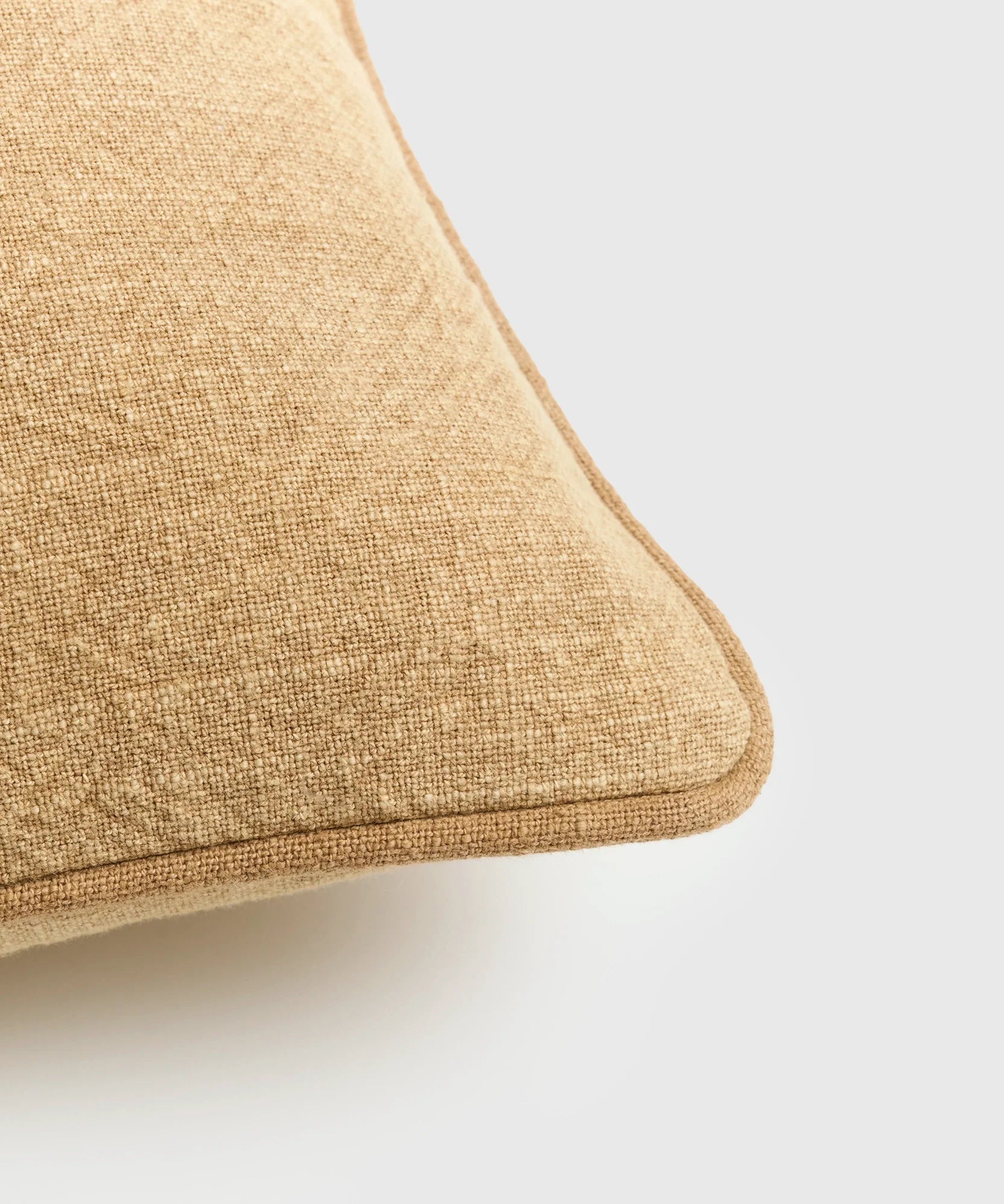 Cojín Funda Lavable Piping Woman