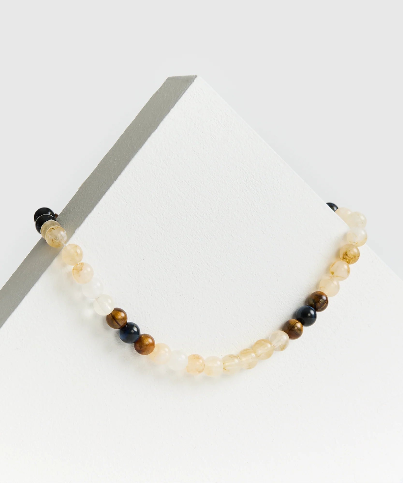 Collar Borlas Resina