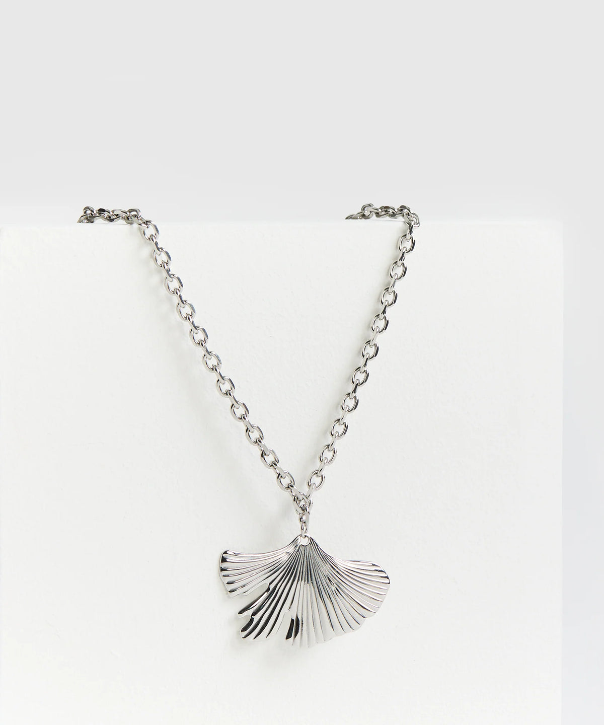 Collar Charm Pétalo