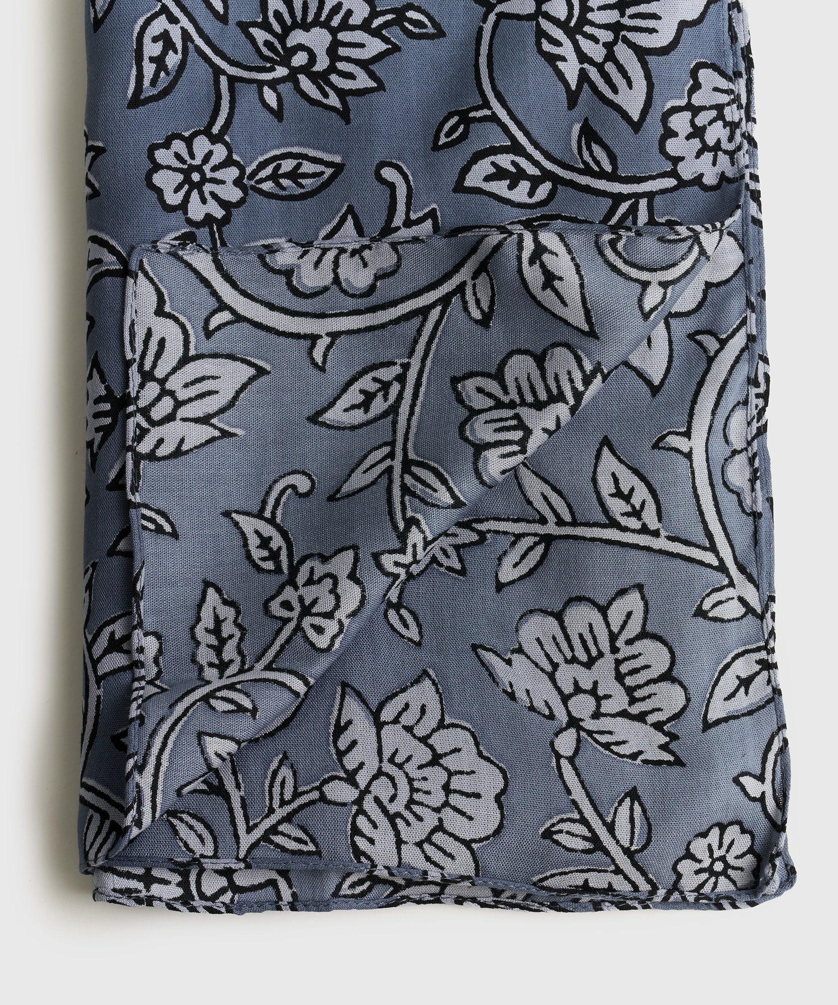 Estola Flores Boho
