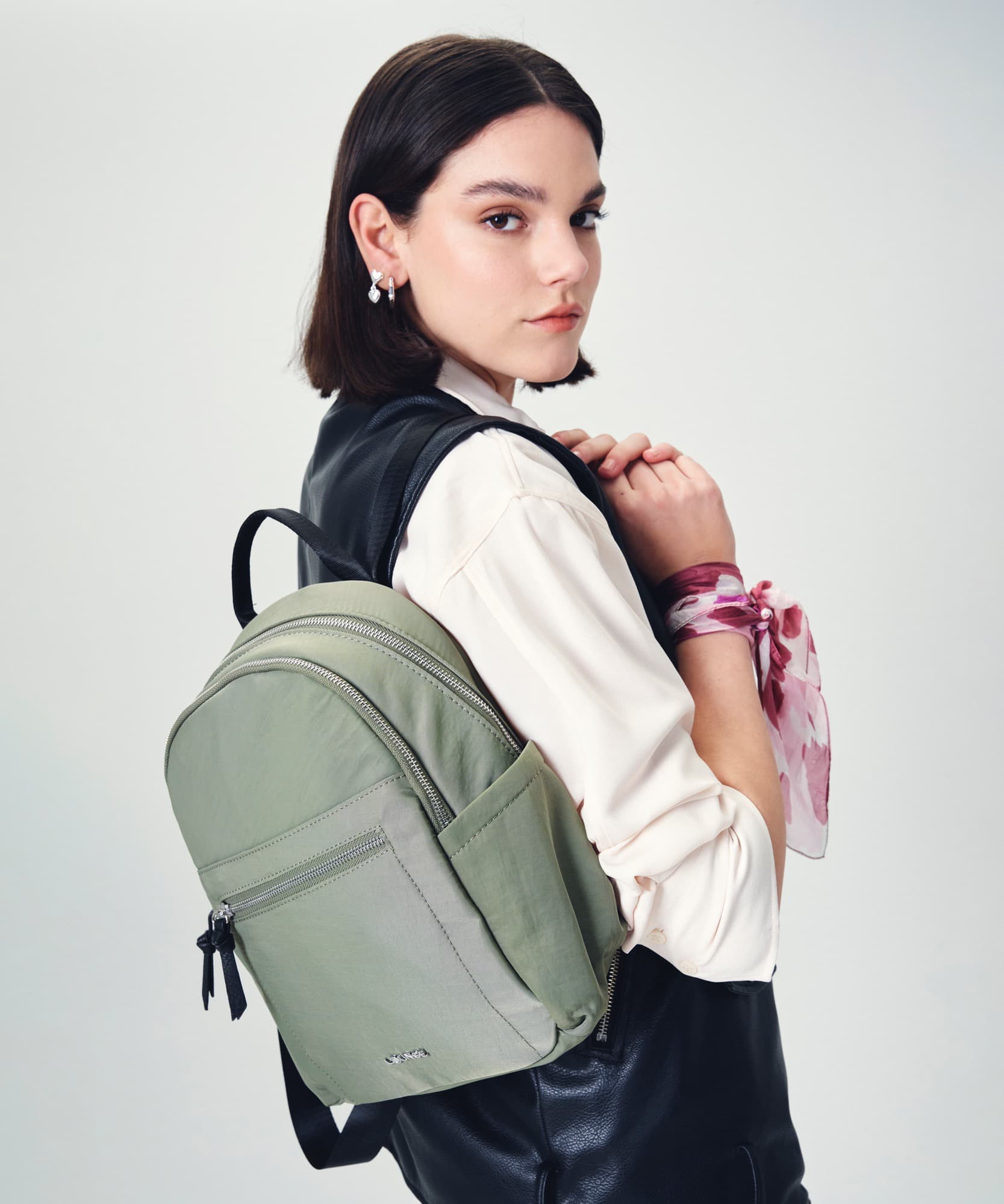 Mochila Nylon Cierre