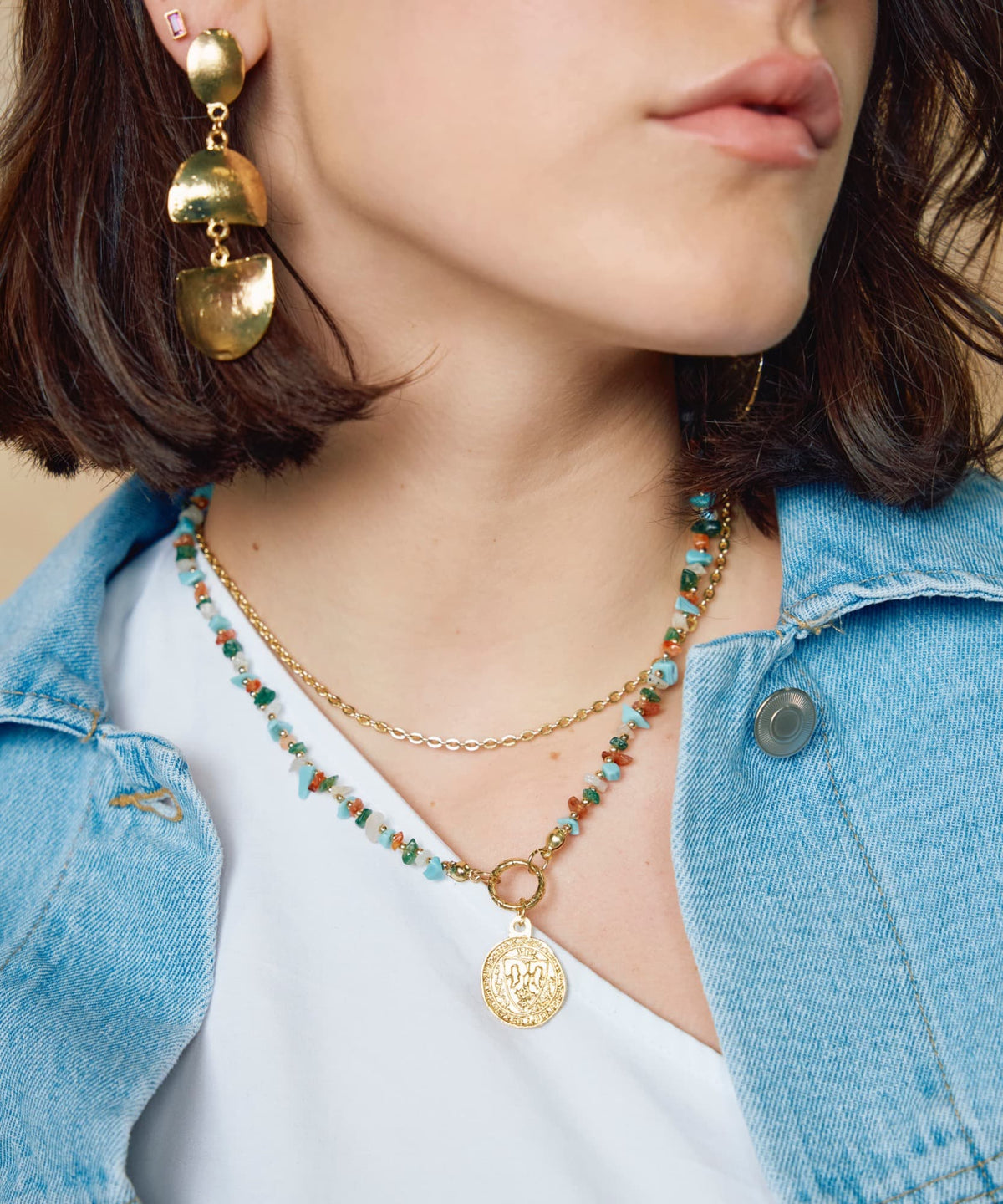 Collar Piedras Y Moneda
