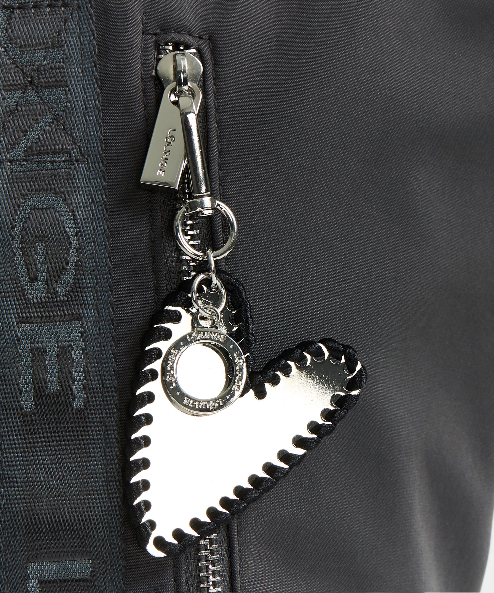 Llavero Corazón Borde Cinta