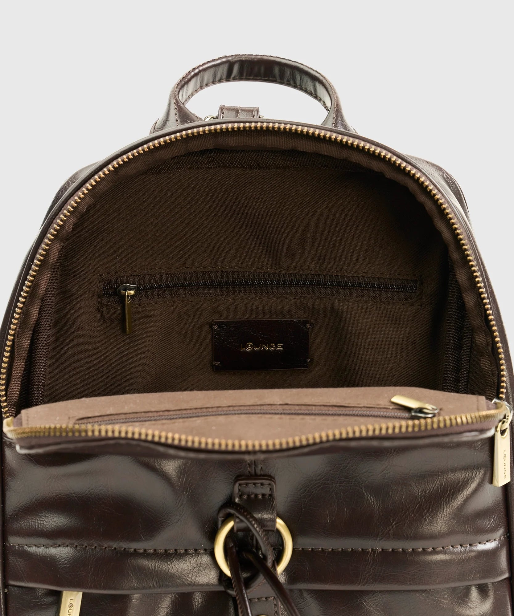Mochila Pequeña Charm Woman