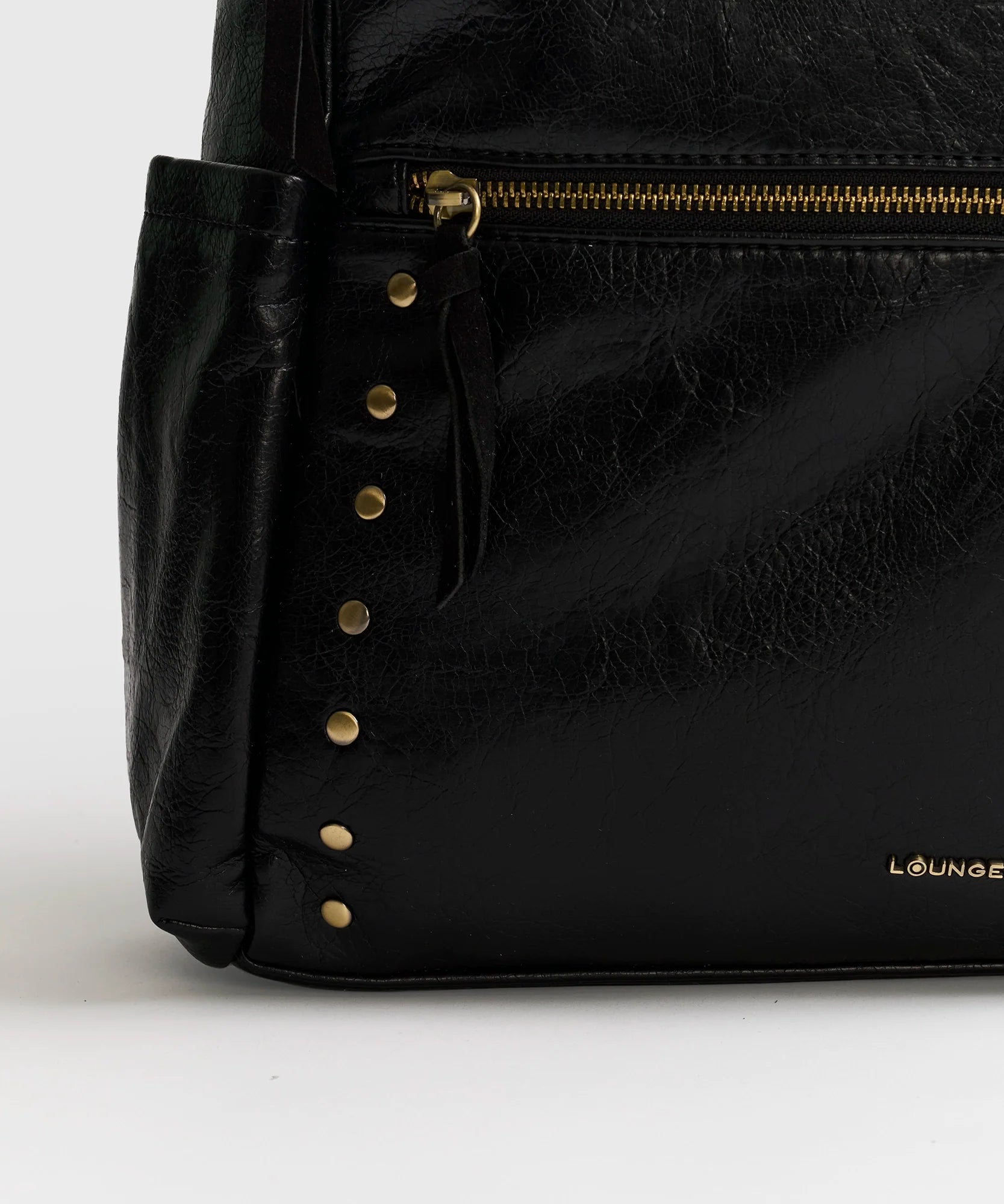 Mochila Tachas Puller Gamuza Boho