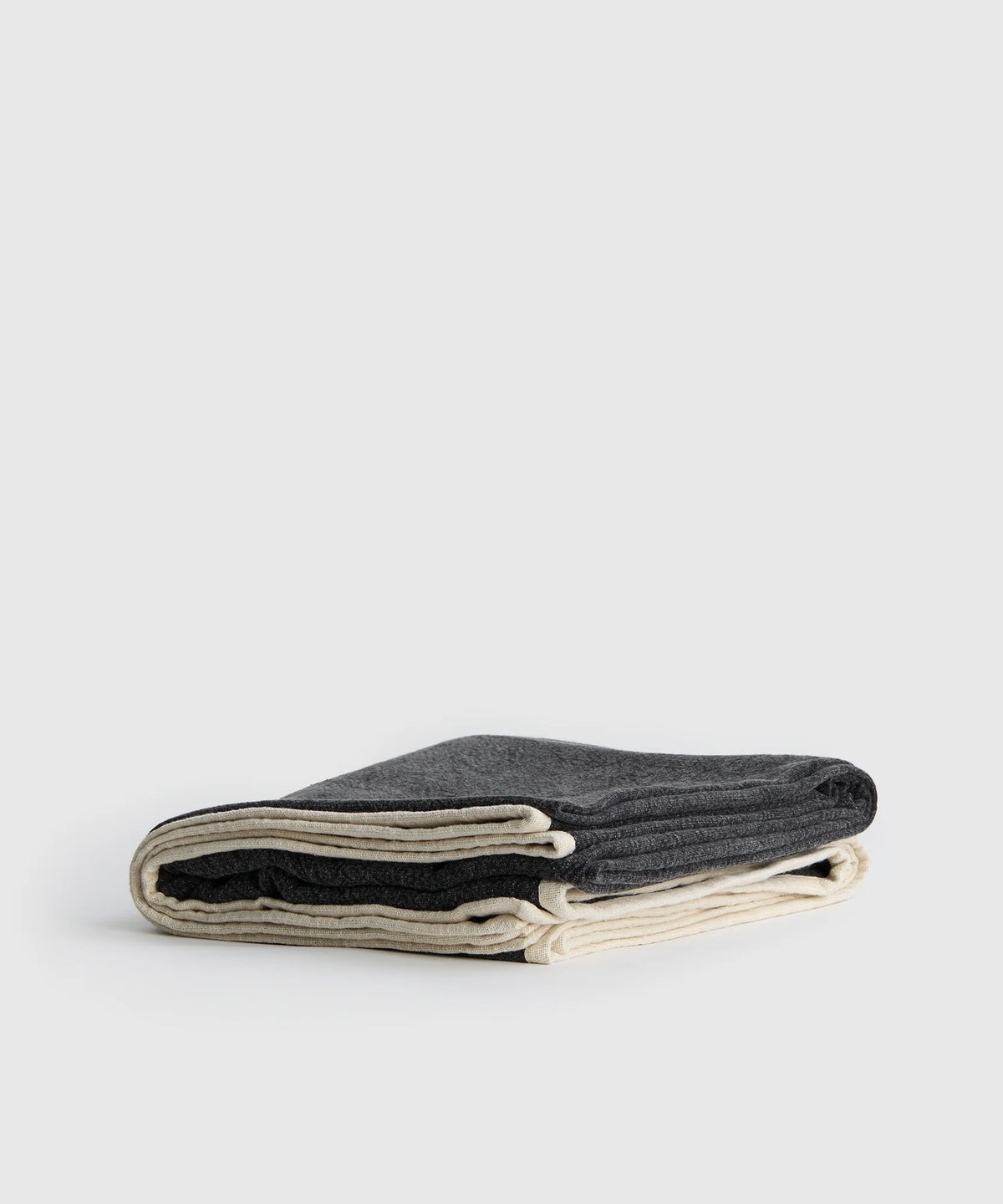 Piecera Lisa Con Bordes