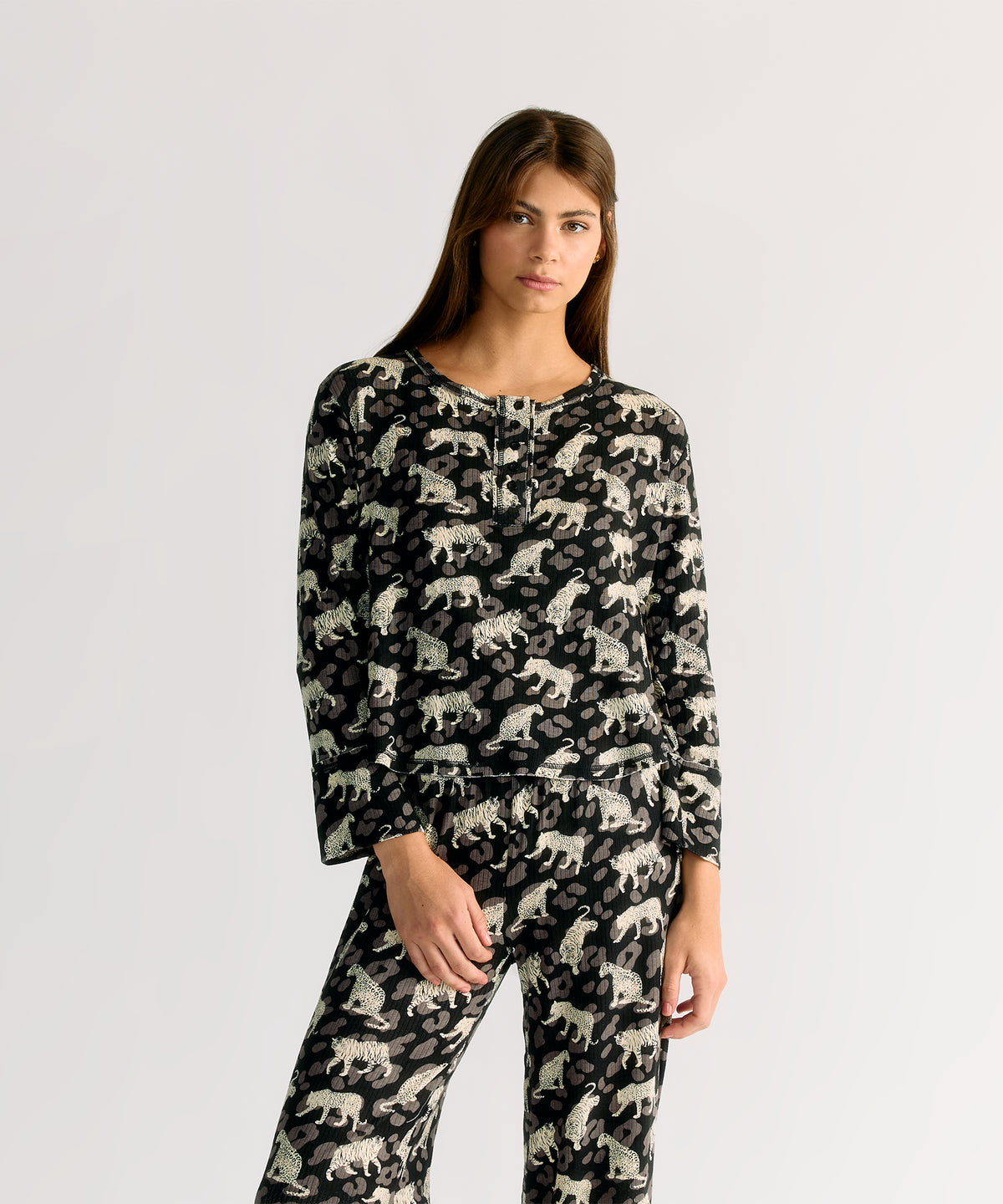 Pijama Animal Print Tigres Dreamy