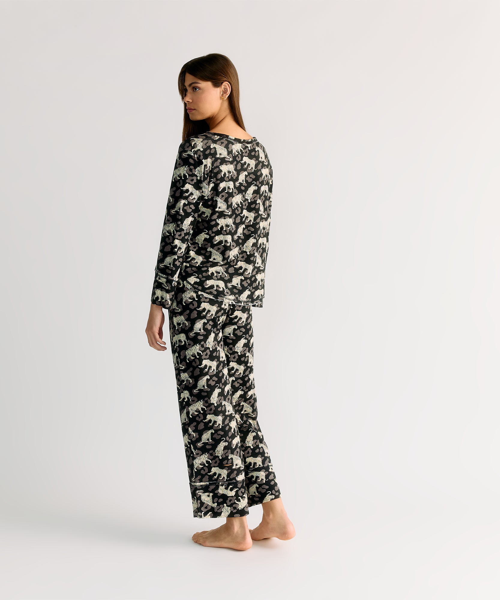 Pijama Animal Print Tigres Dreamy