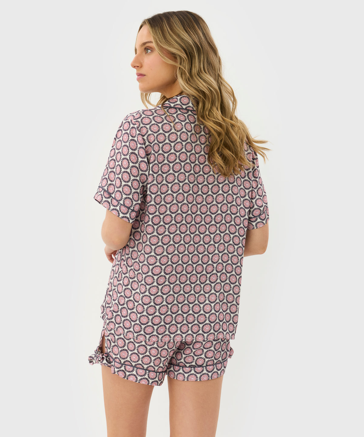 Pijama Camisero Flores Circulares