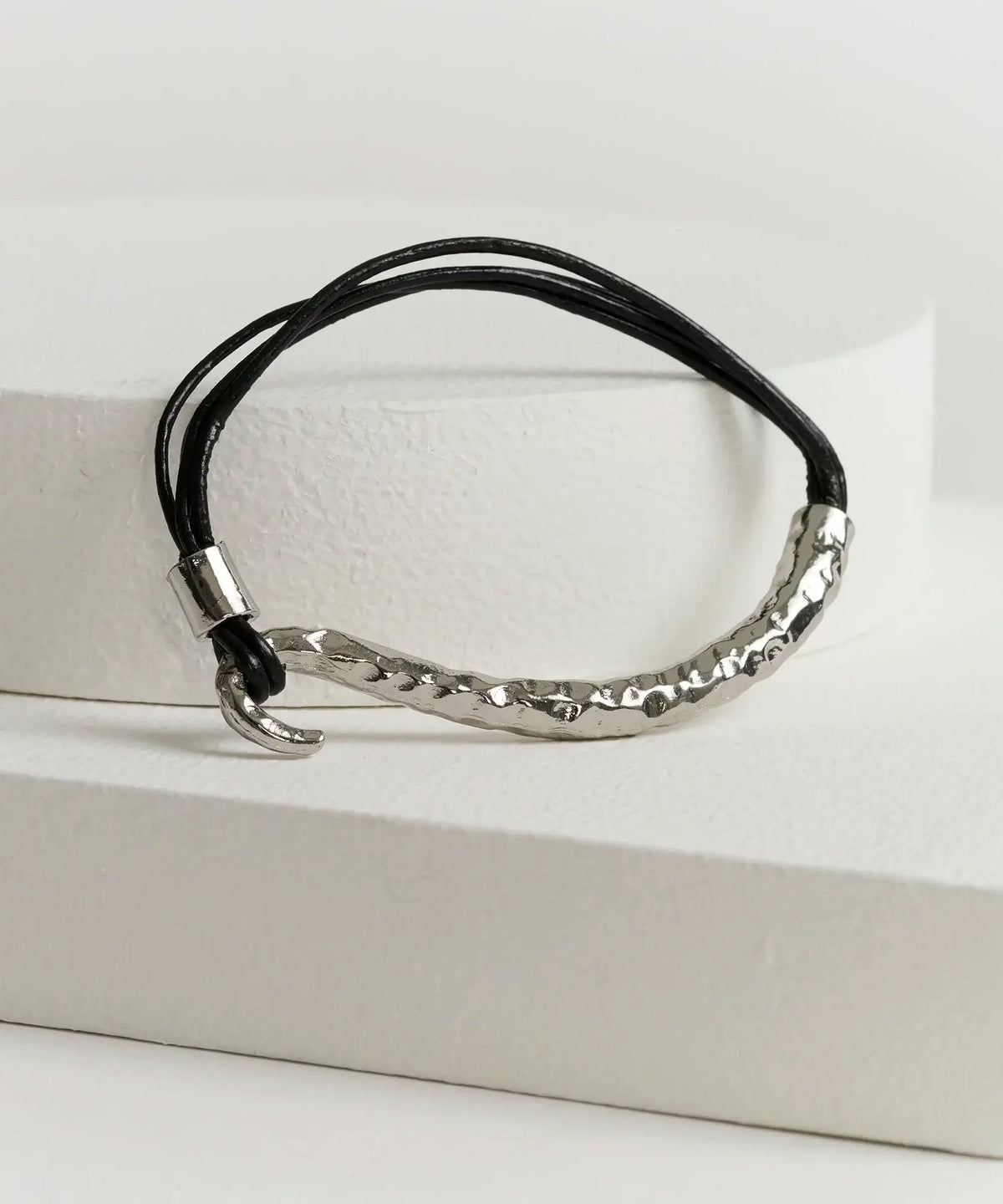 Pulsera Cuero Mostacillas Woman