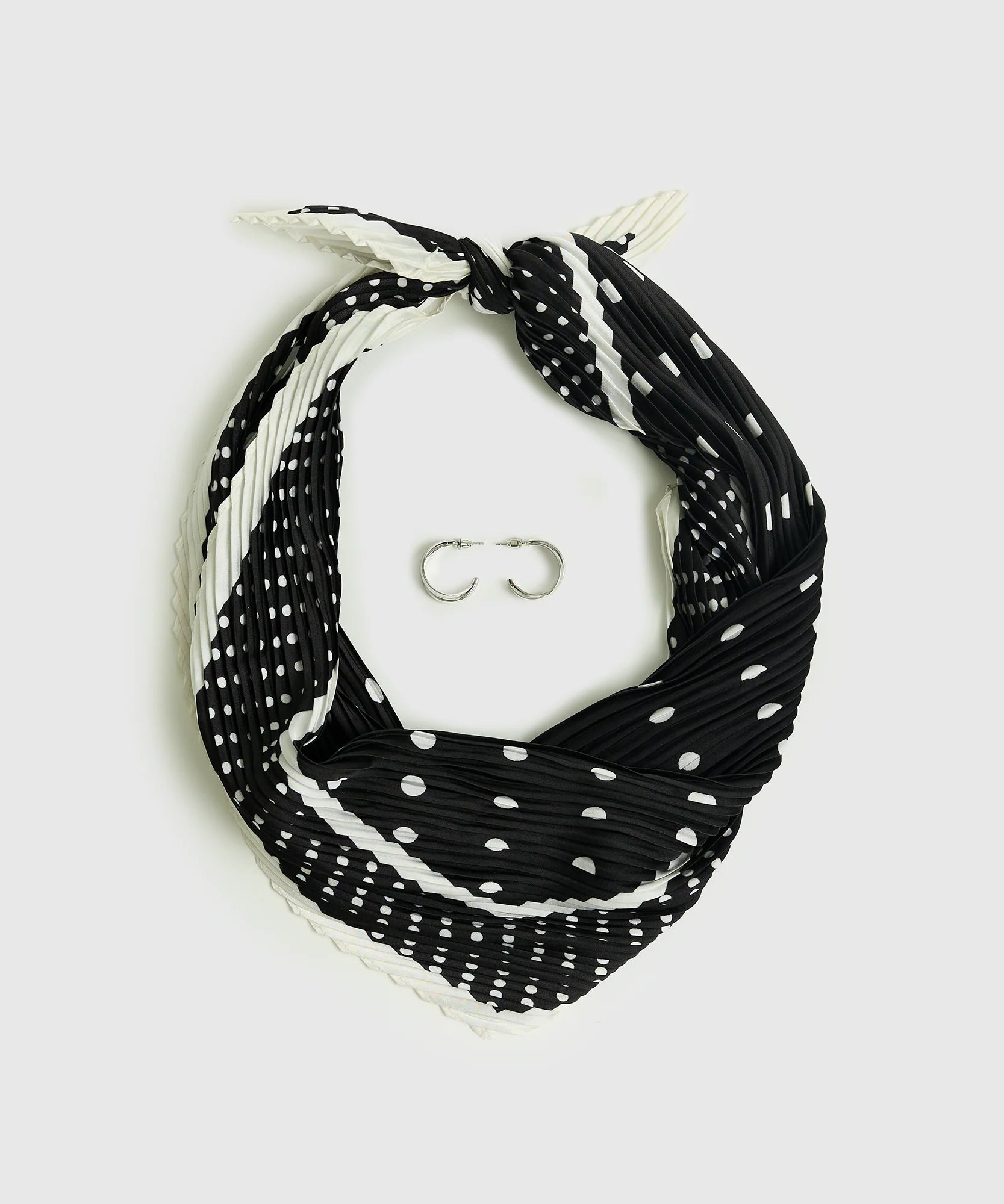 Set Pañuelo Y Aros Plisados Puntos