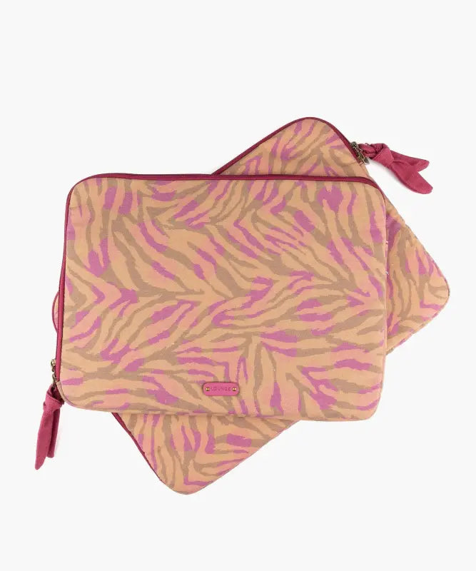 Funda Notebook Estampado