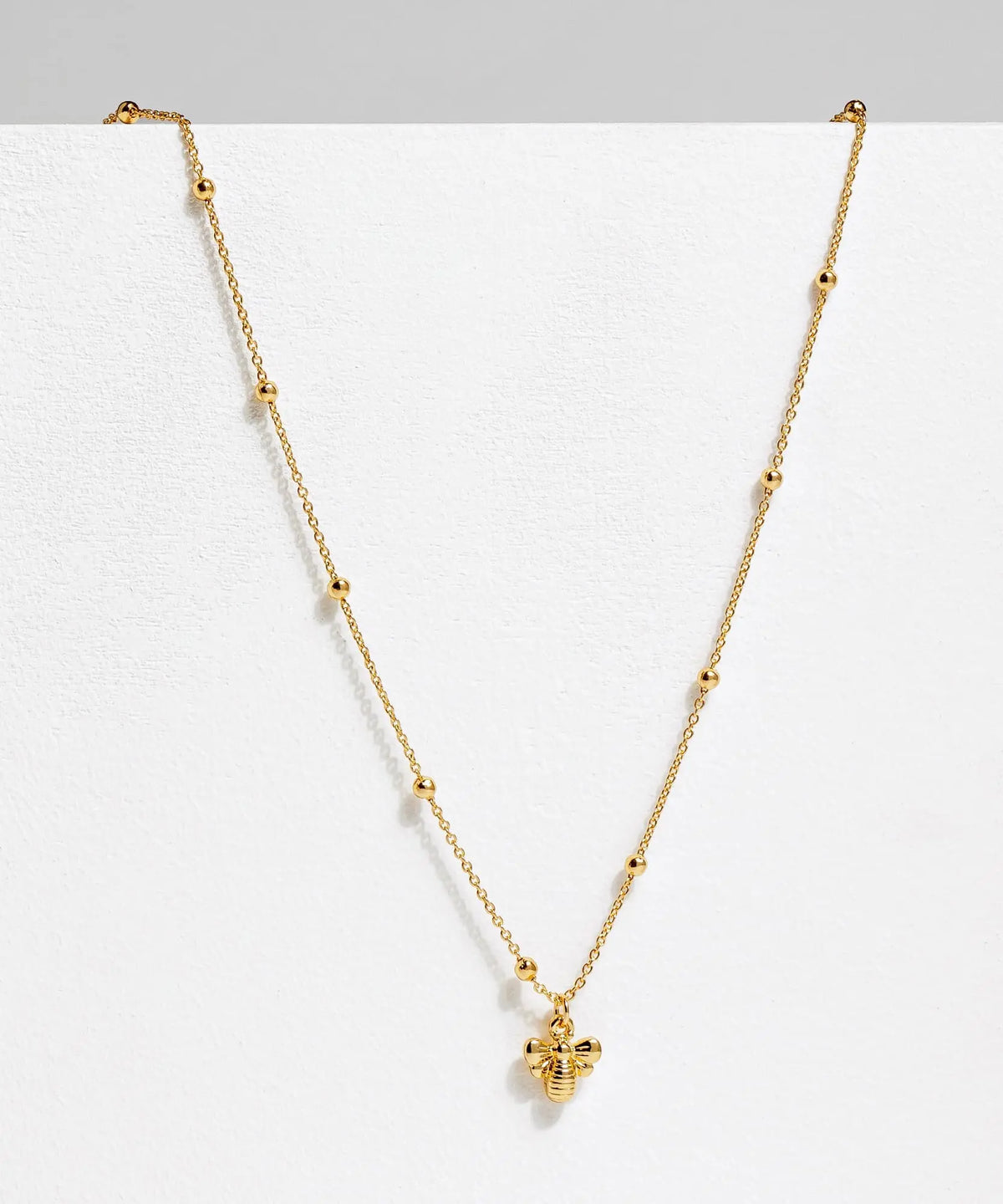 Collar Detalle Y Charm